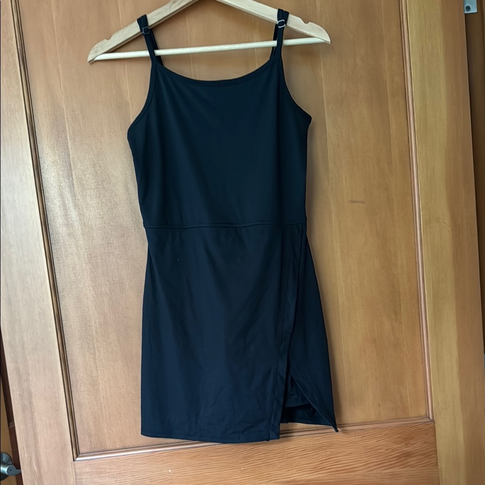 Girls Abercrombie & Fitch Black athletic dress